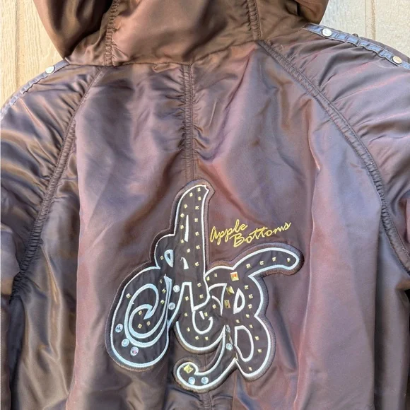 Y2K Rare Vintage Nelly’s Apple Bottoms Coat - Bling Gold Accents Down Size Large - Picture 3 of 16